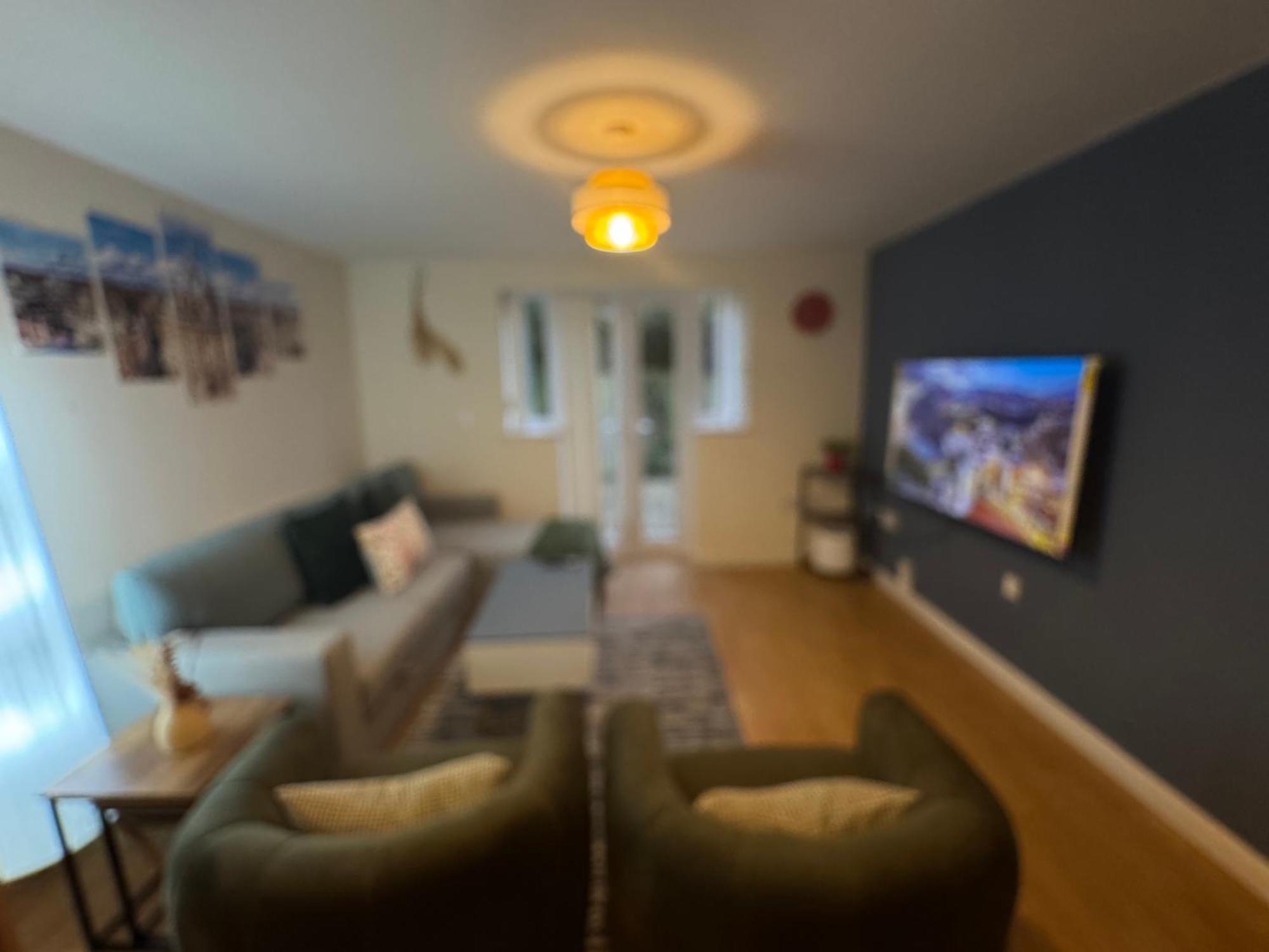 The Vogue Stay, 3 Bedrooms, 2 Bathrooms, Ideal For Jr & Oxford Hospitals, Free Carpark, Conveniently Located For Ring Road Access, 2 Miles From Oxford City Centre Easy Car & Bus Route מראה חיצוני תמונה