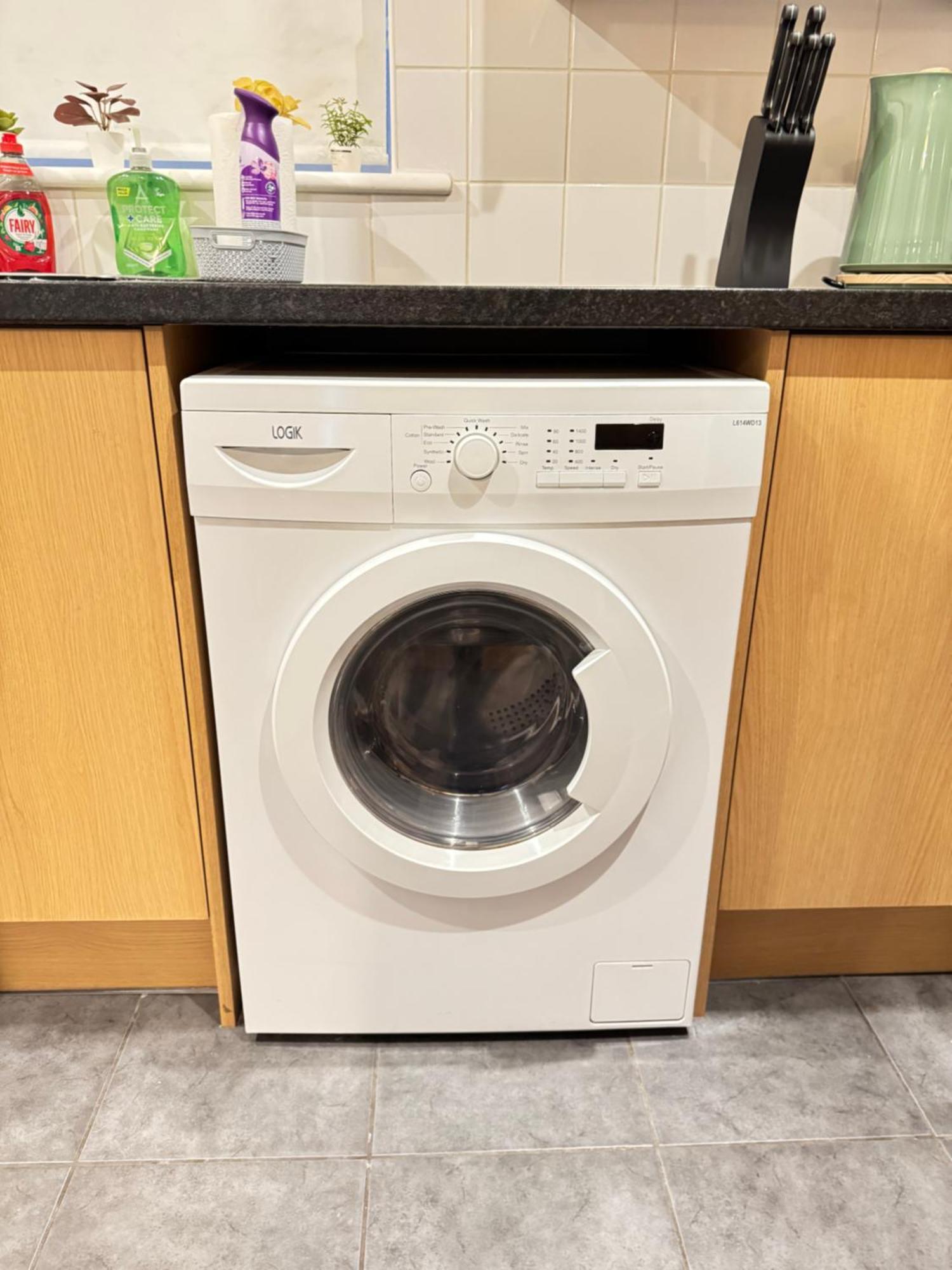 The Vogue Stay, 3 Bedrooms, 2 Bathrooms, Ideal For Jr & Oxford Hospitals, Free Carpark, Conveniently Located For Ring Road Access, 2 Miles From Oxford City Centre Easy Car & Bus Route מראה חיצוני תמונה