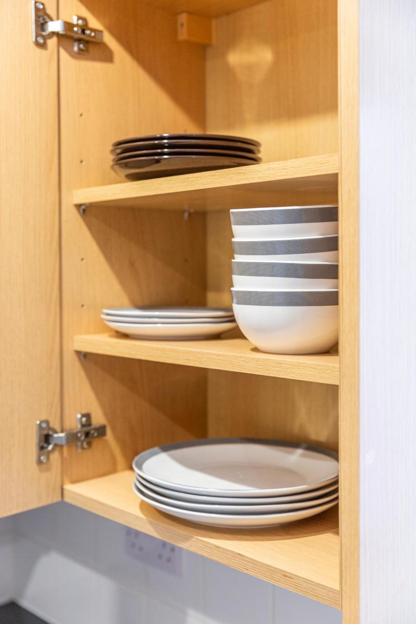 The Vogue Stay, 3 Bedrooms, 2 Bathrooms, Ideal For Jr & Oxford Hospitals, Free Carpark, Conveniently Located For Ring Road Access, 2 Miles From Oxford City Centre Easy Car & Bus Route מראה חיצוני תמונה