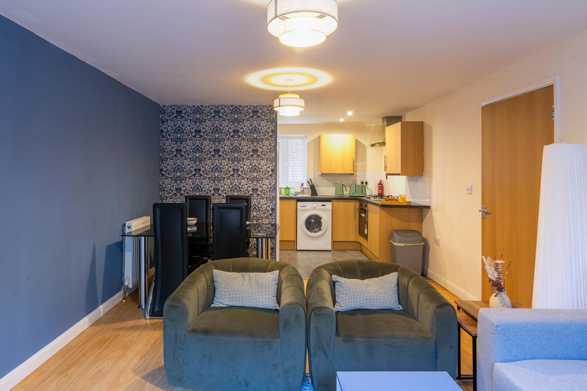The Vogue Stay, 3 Bedrooms, 2 Bathrooms, Ideal For Jr & Oxford Hospitals, Free Carpark, Conveniently Located For Ring Road Access, 2 Miles From Oxford City Centre Easy Car & Bus Route מראה חיצוני תמונה